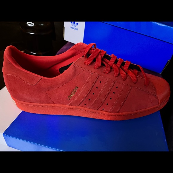 Adidas Pharrell superstar 80s Edition New York (Black) and London (Red) - Picture 2 of 2